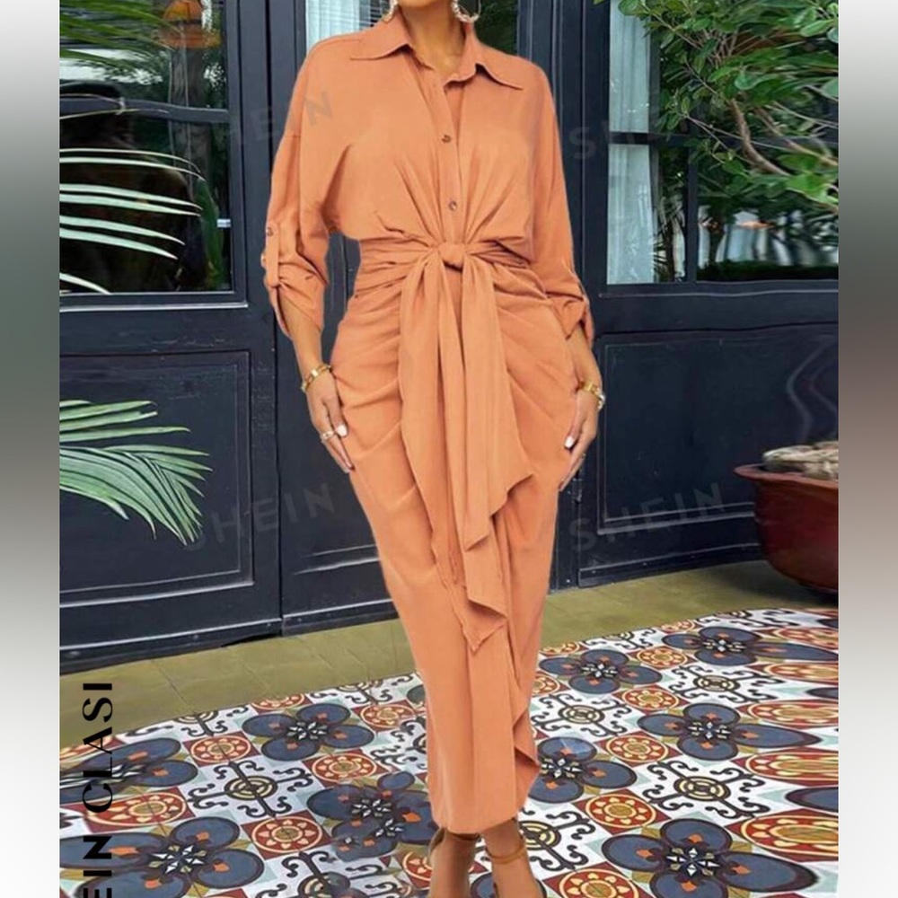 Plus size tie front dress